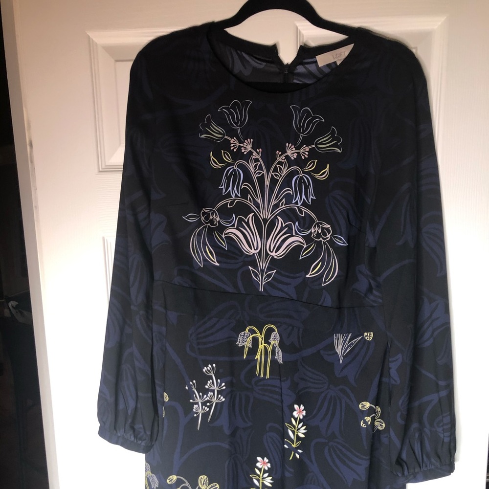 Cute flowy dress